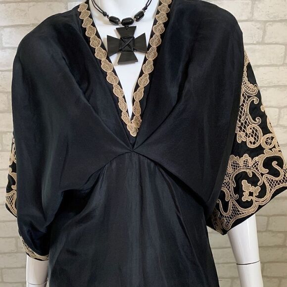 ‎Yoanna Baraschi 100% silk embroidered top - S - Picture 2 of 8